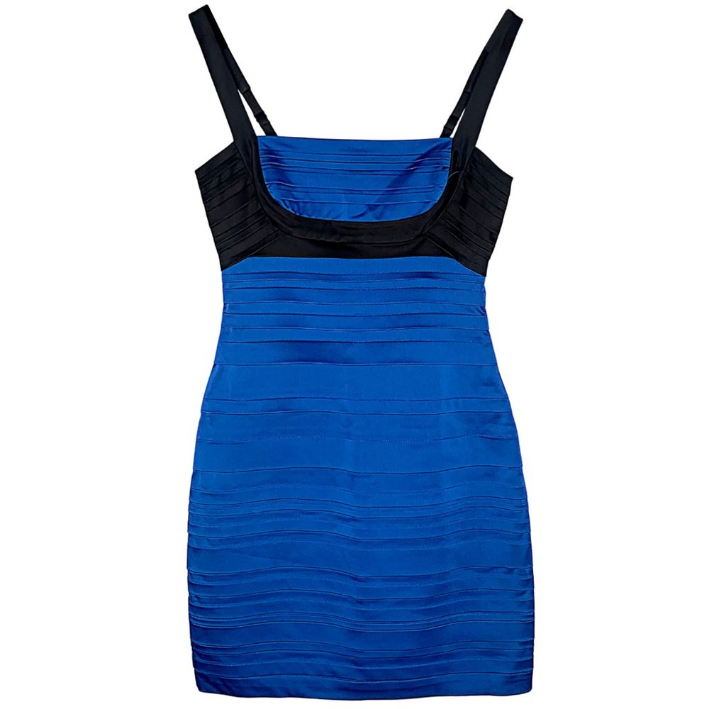 BCBGMAXAZRIA Sleeveless Pleated Colorblock Bandage Dress in Blue